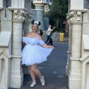 Elegant White Dress -wedding/graduation/special event’s